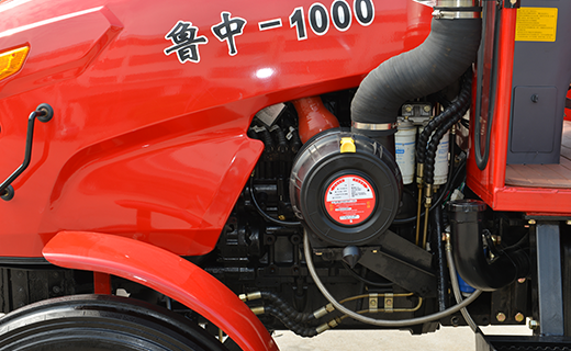 J9九游会-1000型拖拉机